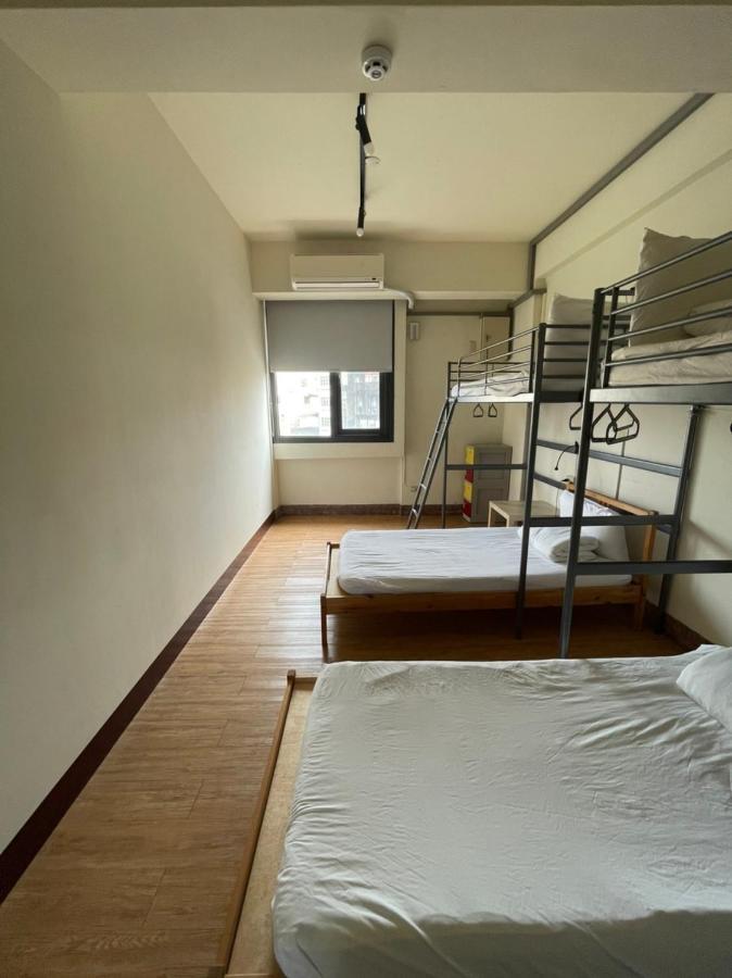 Chiayi Petite Hostel Extérieur photo