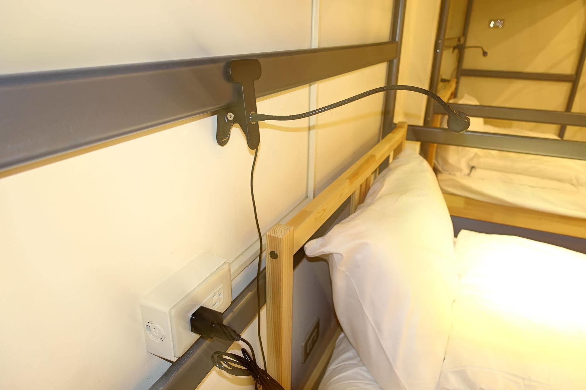 Chiayi Petite Hostel Extérieur photo