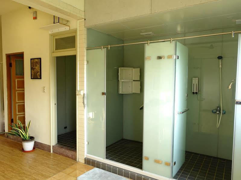 Chiayi Petite Hostel Extérieur photo